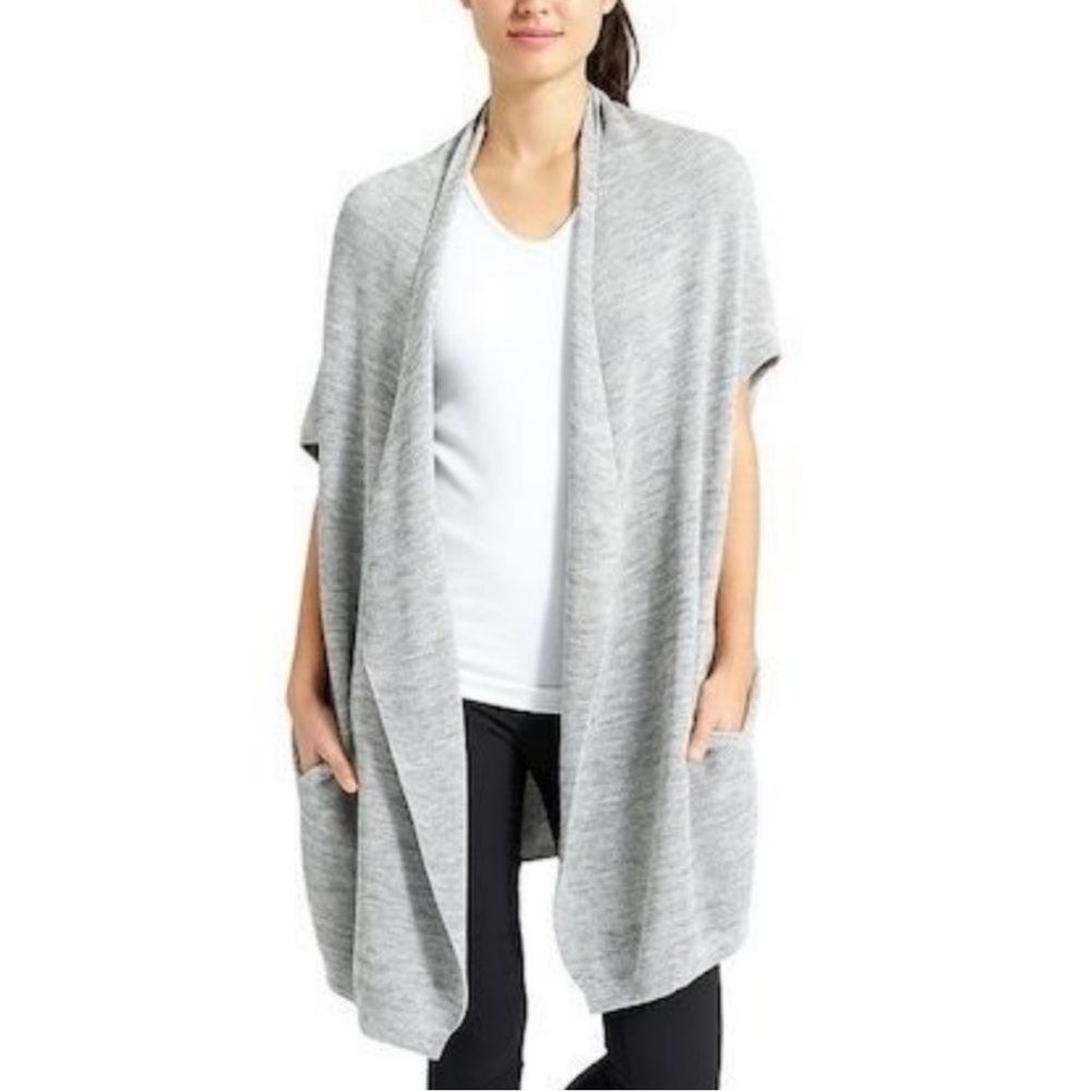 Athleta Restful Cocoon Wrap Cardigan size small in gray ribbed cozy loungewear